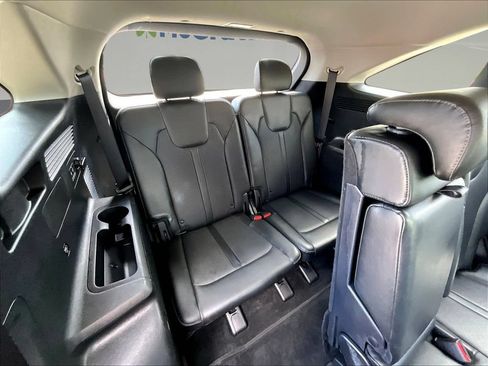 Used 2022 Kia Sorento S FWD image 29
