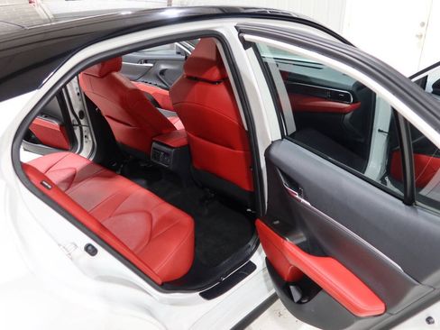 Used 2022 Toyota Camry XSE AWD/4WD image 14