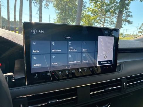Certified 2025 Lincoln Corsair FWD w/ Equipment Group 101A image 26