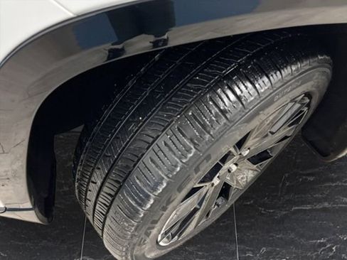 Used 2024 Jeep Wagoneer Launch Edition image 42