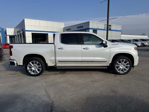 Used 2023 Chevrolet Silverado 1500 High Country w/ High Country Premium Package image 6