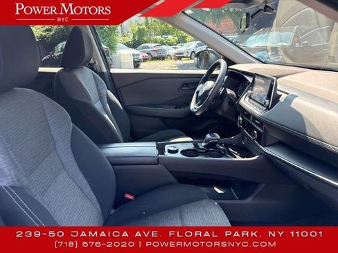 Used 2021 Nissan Rogue S image 21