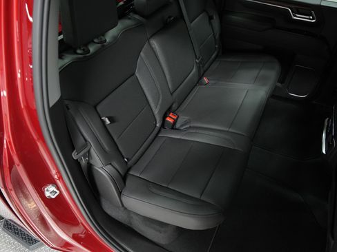 New 2026 GMC Sierra 2500 SLT w/ SLT Convenience Package image 12