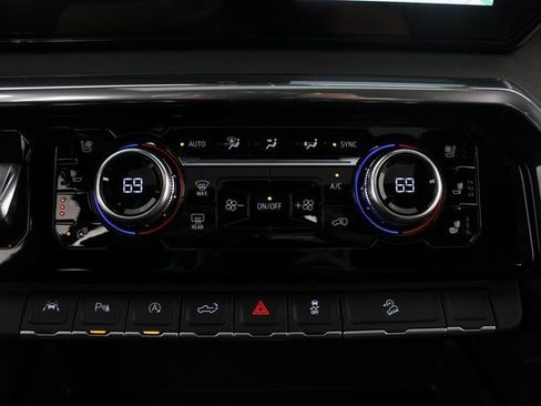 New 2026 GMC Sierra 1500 Denali Ultimate image 8