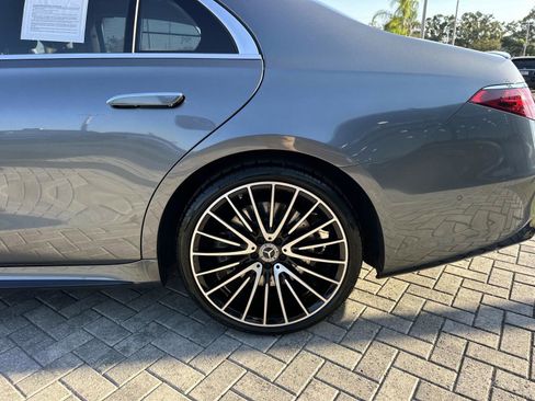 Certified 2022 Mercedes-Benz S 580 4MATIC Sedan image 10