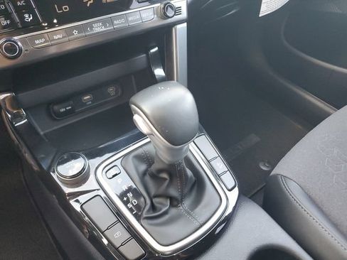 Certified 2024 Kia Seltos S FWD image 27