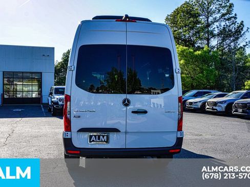 Used 2024 Mercedes-Benz Sprinter 2500 image 10