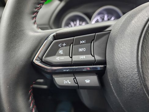 Used 2025 MAZDA CX-5 Carbon Edition image 18