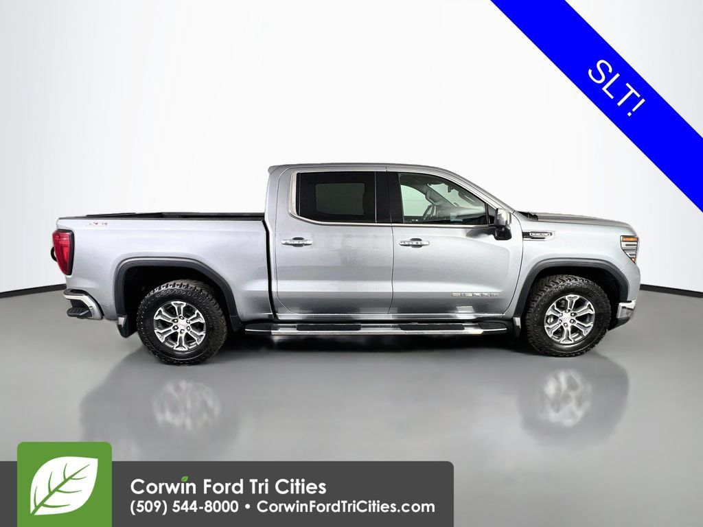Used 2023 GMC Sierra 1500 SLT w/ SLT Convenience Package AWD/4WD image 18