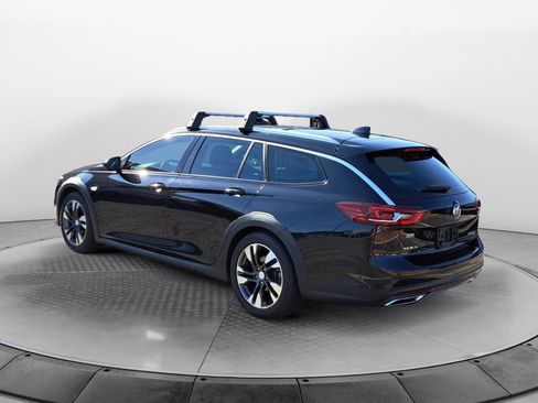 Used 2018 Buick Regal Essence w/ Driver Confidence Package #1 AWD/4WD image 5