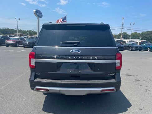 Used 2024 Ford Expedition Max XLT AWD/4WD image 6