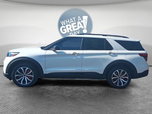 Used 2020 Ford Explorer ST w/ Premium Technology Package AWD/4WD image 7