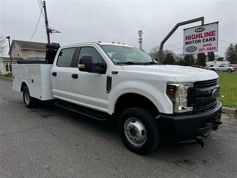 Used 2019 Ford F350 XL w/ Power Equipment Group AWD/4WD image 3