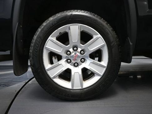 Used 2015 GMC Sierra 1500 SLE w/ SLE Value Package AWD/4WD image 16