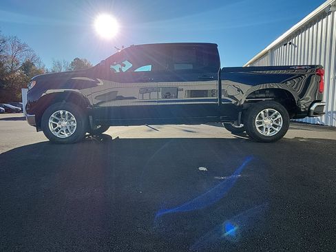 New 2026 Chevrolet Silverado 1500 LT w/ LPO, Liner Protection Package AWD/4WD image 2