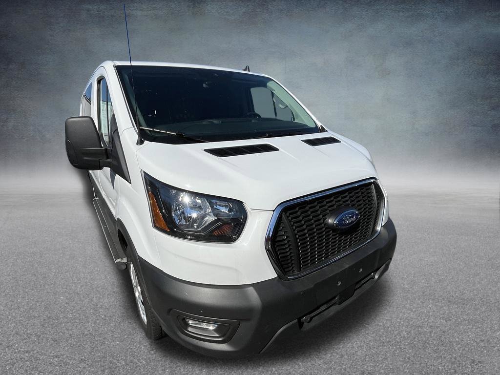 Used 2025 Ford Transit 250 Low Roof w/ Exterior Upgrade Package RWD image 2