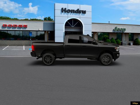 New 2026 RAM 2500 Big Horn AWD/4WD image 7
