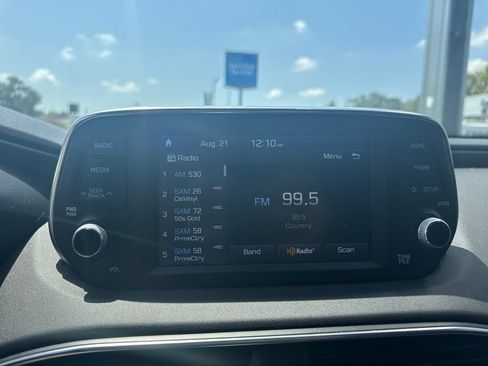 Used 2019 Hyundai Santa Fe Limited FWD image 10