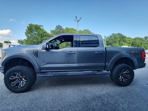 Used 2022 Ford F150 XLT w/ Equipment Group 302A High AWD/4WD image 2