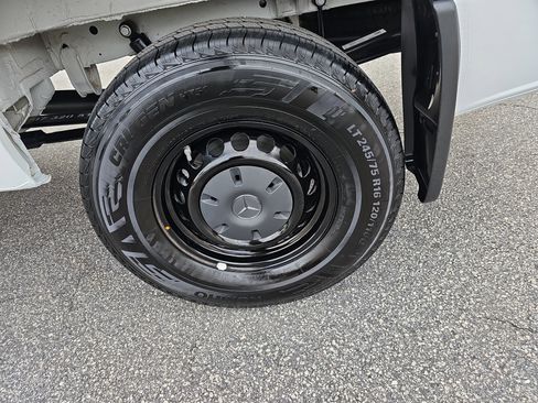 Certified 2024 Mercedes-Benz Sprinter 144 Cargo image 32