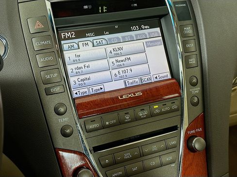 Used 2011 Lexus ES 350 image 19