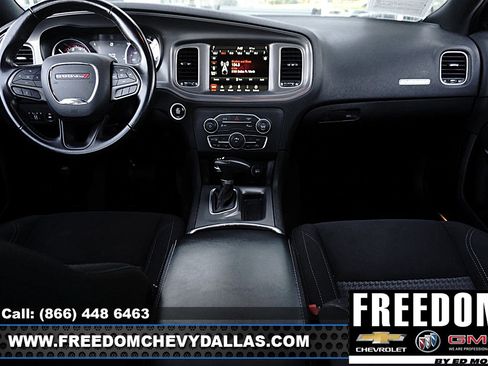Used 2023 Dodge Charger SXT image 7