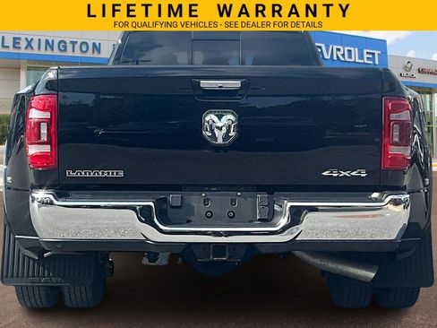 Used 2022 RAM 3500 Laramie AWD/4WD image 4