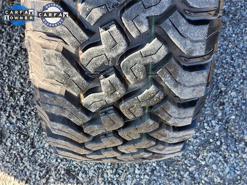 Used 2025 Jeep Gladiator Rubicon image 11