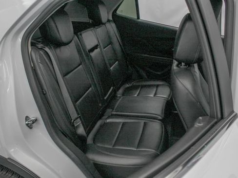 Used 2019 Buick Encore Essence w/ Safety Package II AWD/4WD image 21