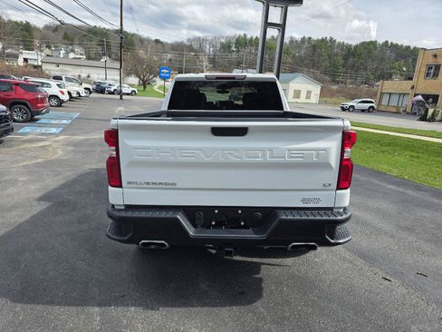 Used 2022 Chevrolet Silverado 1500 LT Trail Boss w/ Bed Protection Package AWD/4WD image 7
