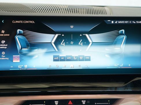 New 2026 BMW i5 eDrive40 w/ Executive Package image 17