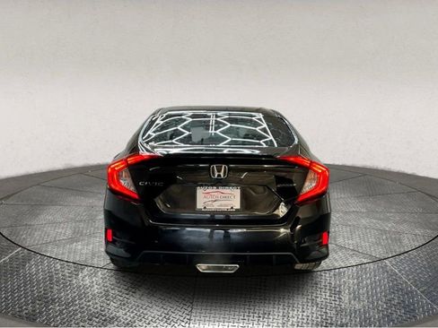 Used 2019 Honda Civic Sport image 6