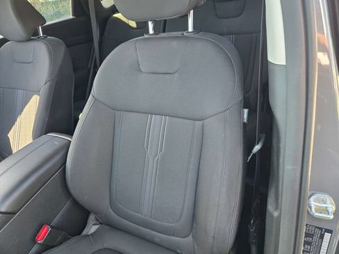 Used 2025 Hyundai Tucson SEL FWD image 14