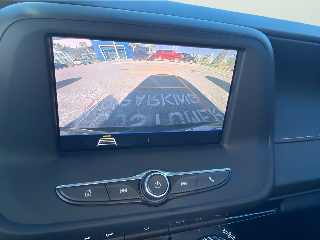 Used 2020 Chevrolet Camaro LS RWD image 7