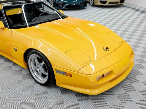 Used 1991 Chevrolet Corvette ZR-1 image 29