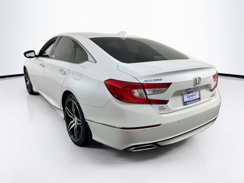 Used 2021 Honda Accord Touring image 7