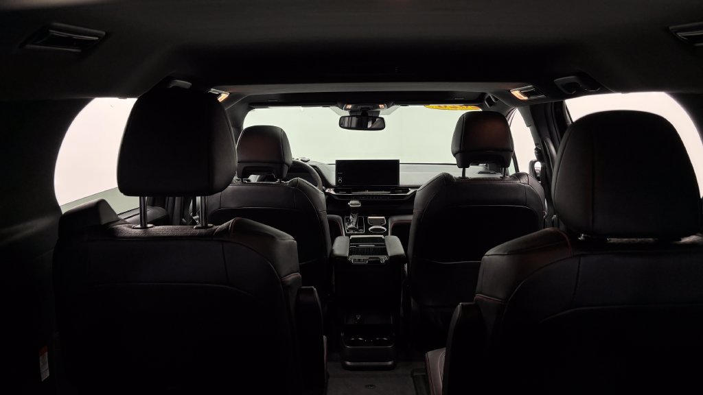 Certified 2026 Toyota Sienna XSE AWD/4WD image 45