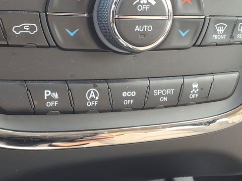 Used 2018 Dodge Durango GT w/ Mopar All Weather Package AWD/4WD image 17