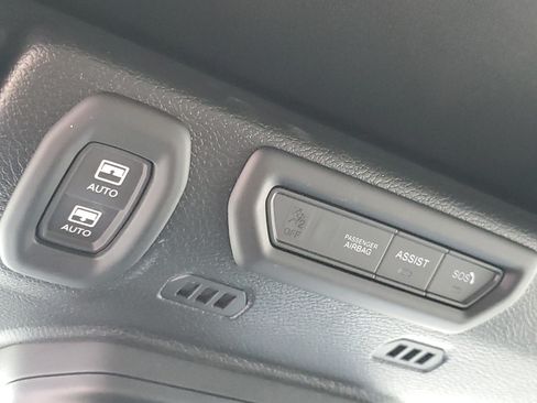 Used 2023 Jeep Wrangler Unlimited Sport AWD/4WD image 20