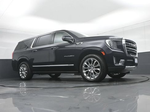 Used 2022 GMC Yukon XL SLT w/ SLT Premium Package AWD/4WD image 74