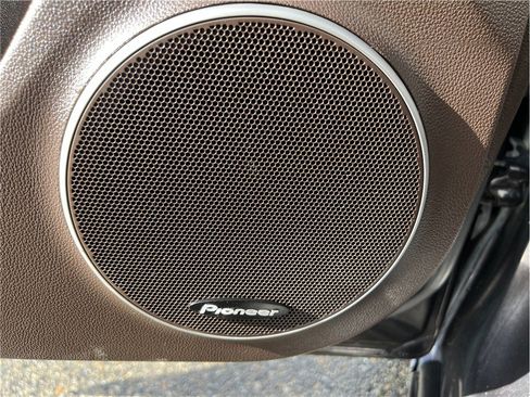 Used 2014 Chevrolet Cruze Diesel w/ Enhanced Safety Package image 16