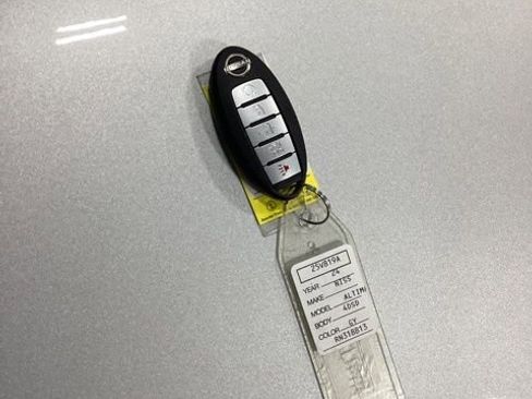 Used 2024 Nissan Altima 2.5 SR w/ SR Premium Package image 24