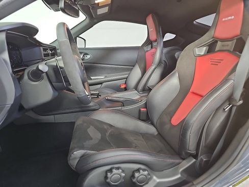 Used 2024 Nissan Z NISMO w/ Floor Mat Package RWD image 12