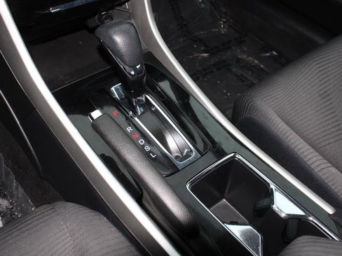 Used 2017 Honda Accord LX image 14