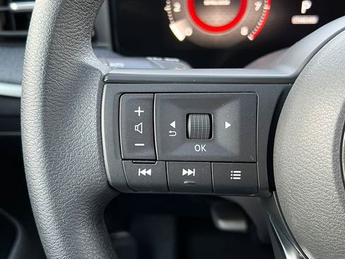 New 2026 Nissan Kicks SV w/ SV Premium Package image 17