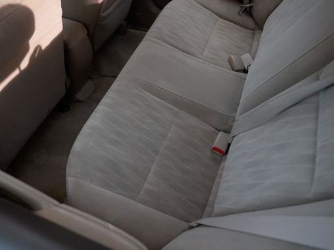 Used 2004 Honda Civic LX image 13