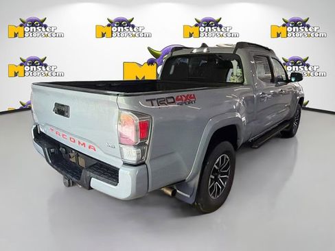 Used 2021 Toyota Tacoma TRD Sport AWD/4WD image 4