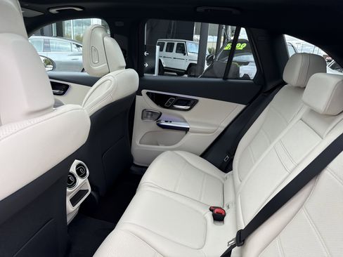 New 2026 Mercedes-Benz GLC 300 image 33