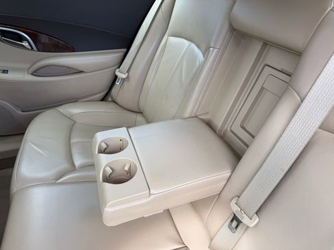 Used 2010 Buick LaCrosse CXL image 31