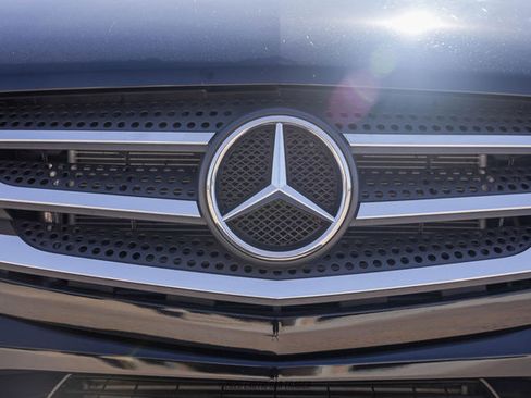 Used 2017 Mercedes-Benz Sprinter 3500 image 86